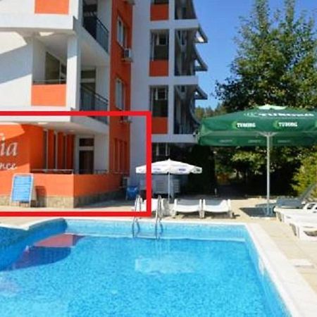 Abelia Residence Apartment Regina Slântsjev Brjag Eksteriør bilde