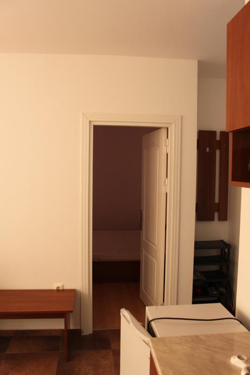 Abelia Residence Apartment Regina Slântsjev Brjag Eksteriør bilde